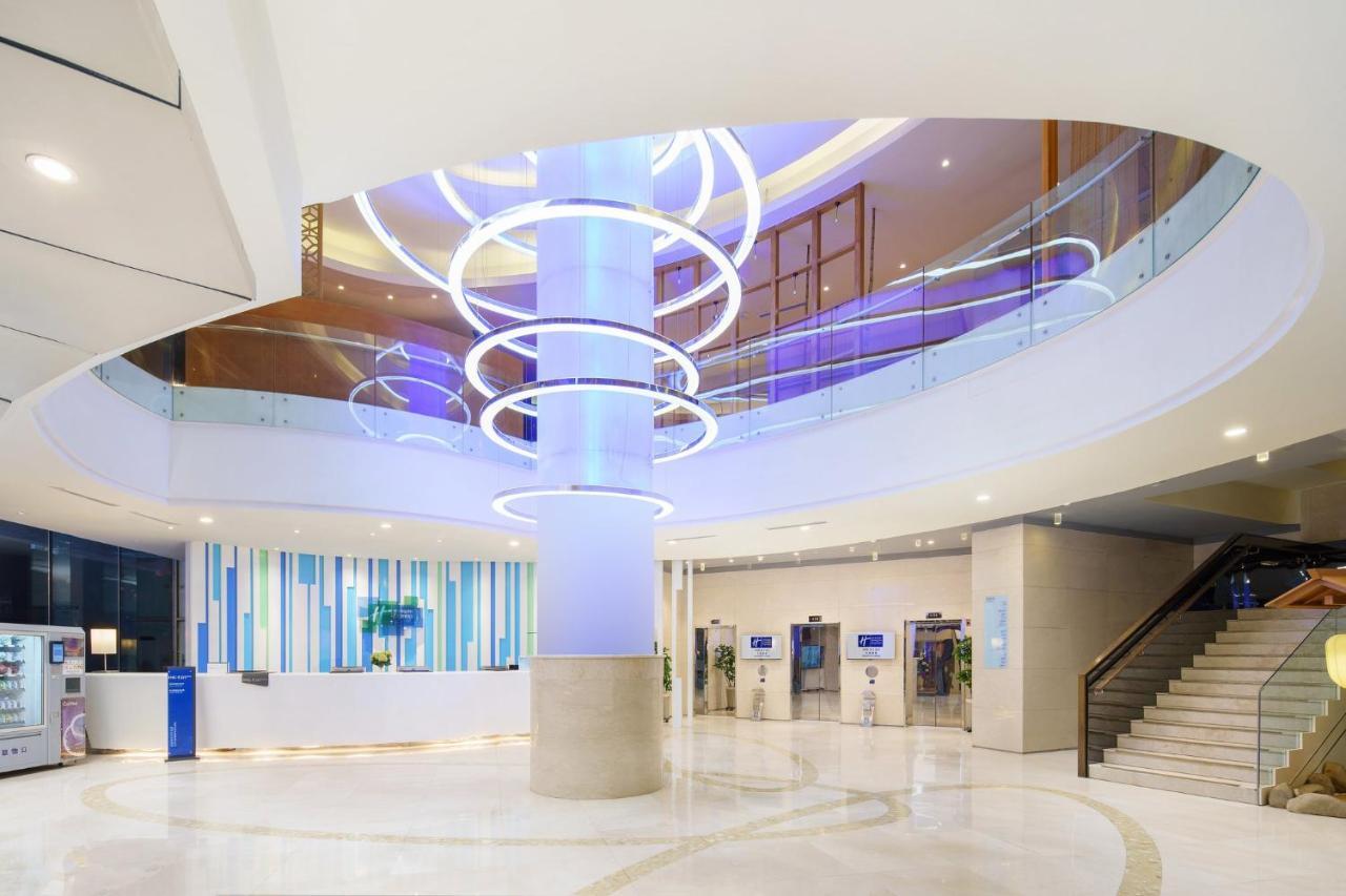 Holiday Inn Express City Centre Dalian By Ihg Exteriér fotografie