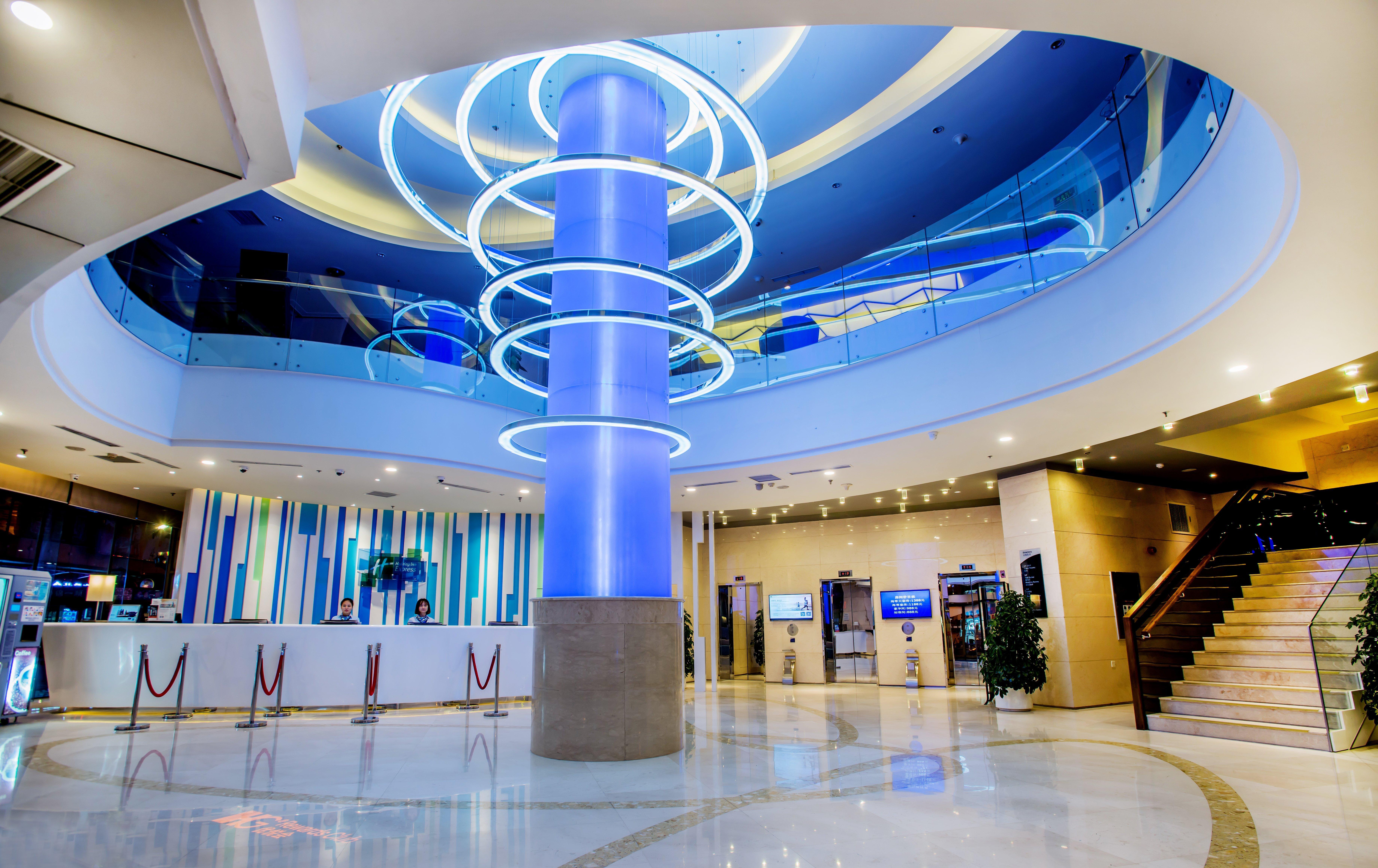 Holiday Inn Express City Centre Dalian By Ihg Exteriér fotografie